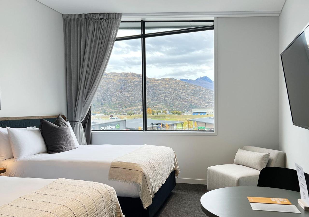 Sudima Queenstown Five Mile Hotell Exteriör bild