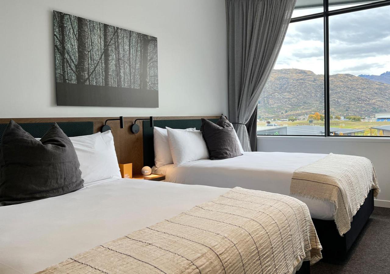 Sudima Queenstown Five Mile Hotell Exteriör bild