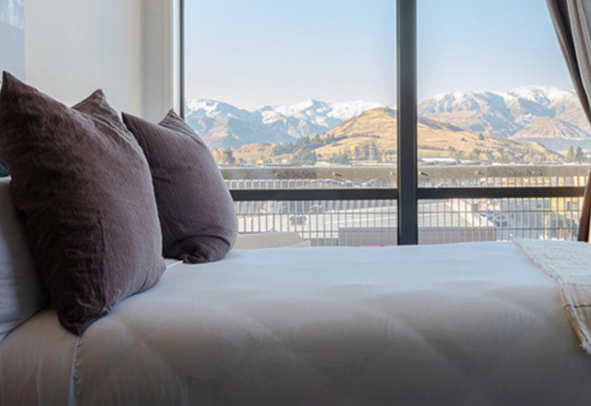 Sudima Queenstown Five Mile Hotell Exteriör bild